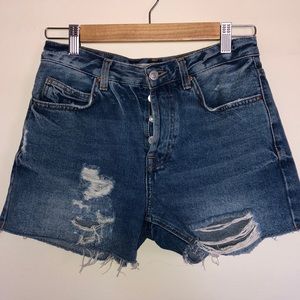 Topshop ‘Ashley’ Jean Shorts